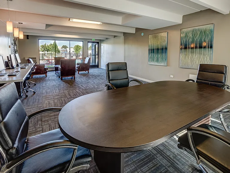 Flexible Spaces for Work or Study