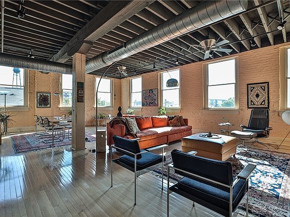 5th image of 215 Ice Ave Unit 301