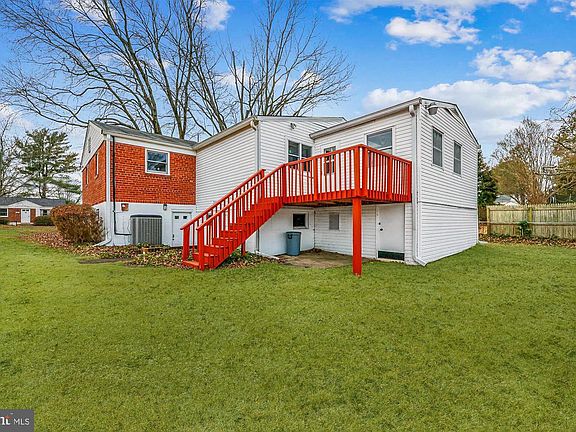 2nd image of 4717 Topping Rd