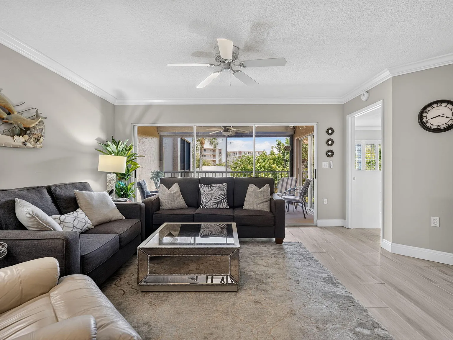 2 bed, 2.0 bath, 1250 sqft, $2,800 — Photo 1