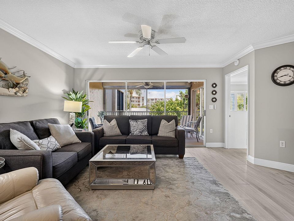 1st image of 275 Palm Ave #D