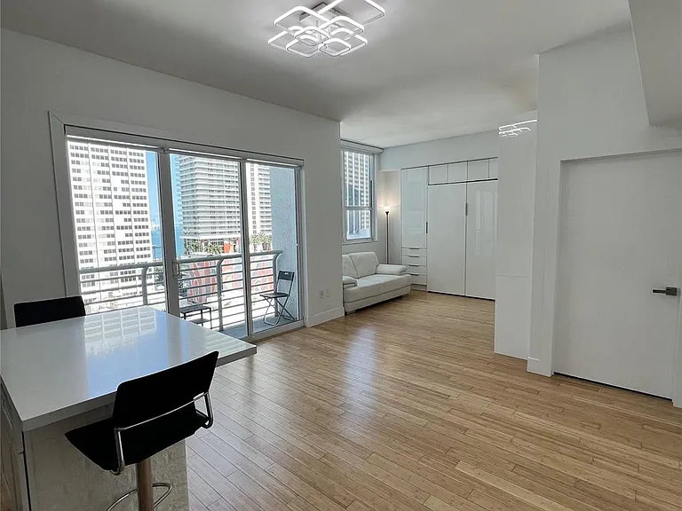 133 NE 2nd Ave — Photo 6