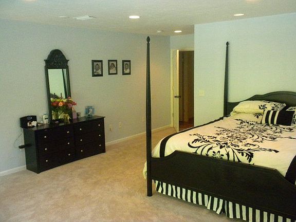 Master bed