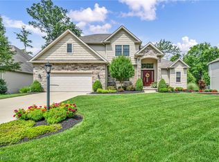 21198 Breckenridge Ln, Strongsville, OH