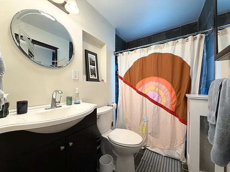519 Belmont St #1 — Photo 7