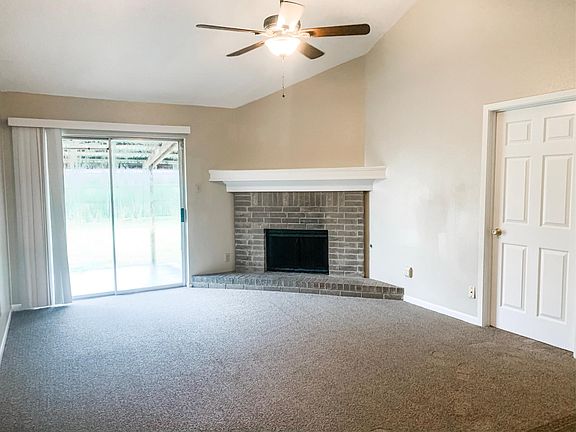 2nd image of 11738 Alamo Dr