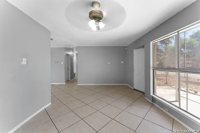 5035 Village Crst — Photo 6