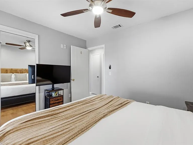2976 Stillwater Dr — Photo 16