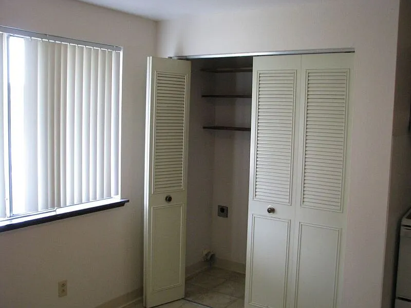 3 bed, 1.5 bath, 1059 sqft, $1,500 — Photo 4