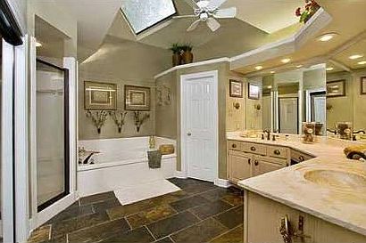 5th image of 1216 Glen Arbor Dr