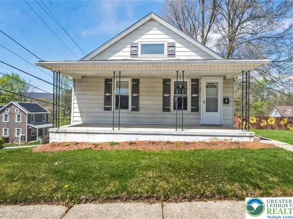 5 Bray St, East Bangor, PA 18013