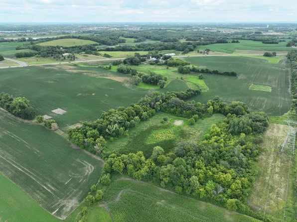 County Road 10, Chaska, MN 55318