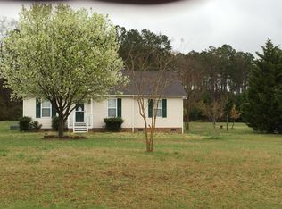 201 Old Murphy Rd, Zebulon, NC 27597