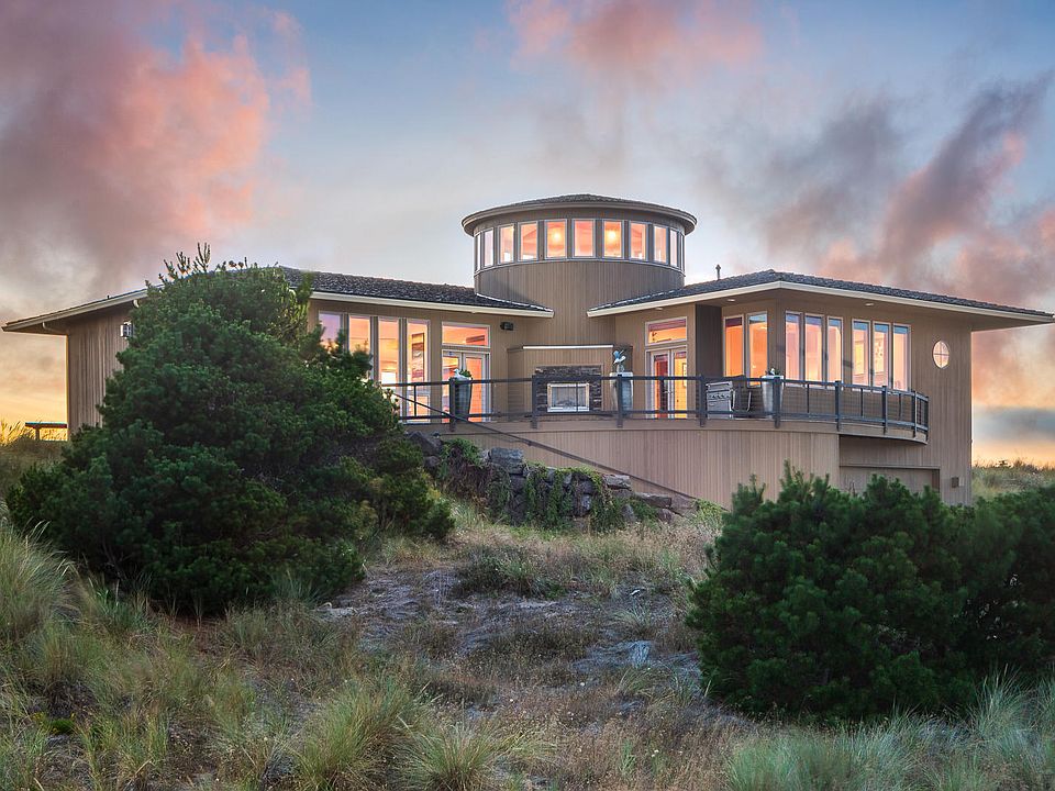 1st image of 359 Salishan Dr