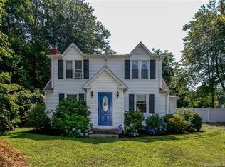 637 Circular Ave, Hamden, CT 06514