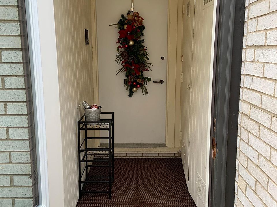 1st image of 2290 Dana Ave