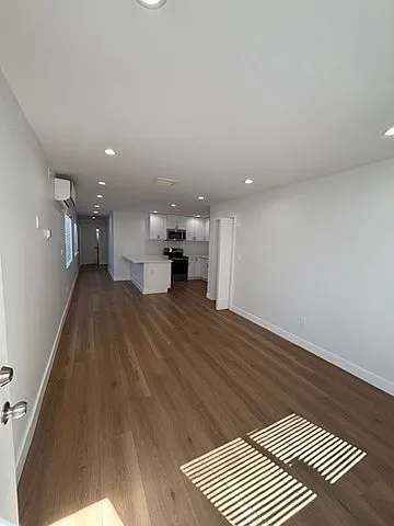 319 E 106th St #317-1/4