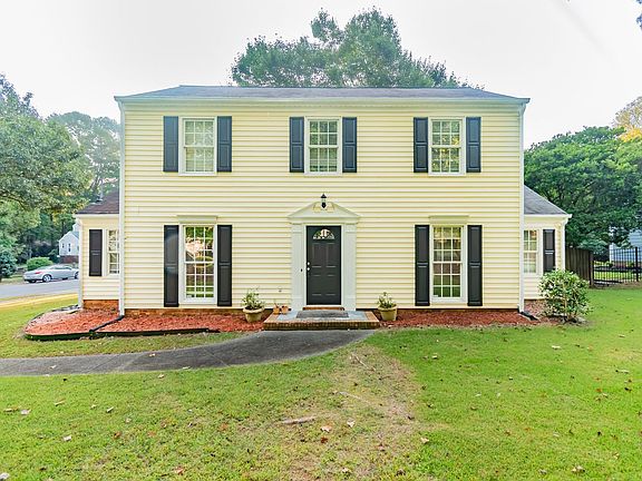 2nd image of 7703 Winterset Dr