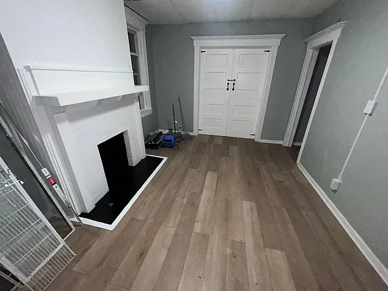 112-118 Hamilton St — Photo 11