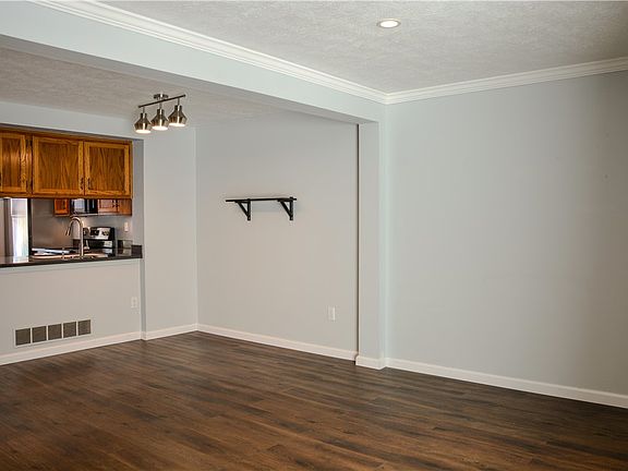 4th image of 707 Timberidge Dr