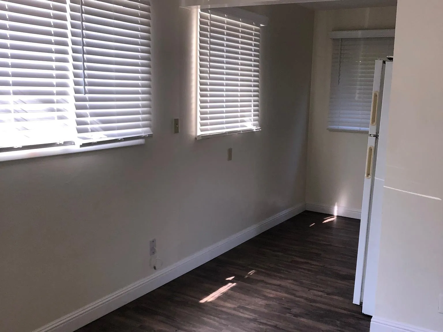 Studio, 500 sqft, $2,200 — Photo 4