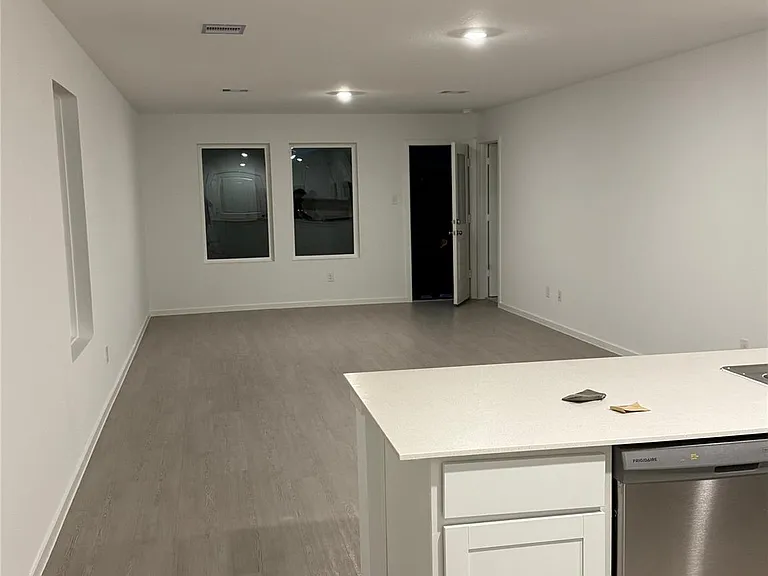 3148 Sunset Glory Dr — Photo 14