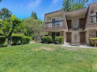 146 Ascot Ct APT 1, Moraga, CA 94556