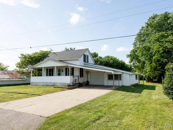 9988 W Wilbur St, Bunker Hill, IL 62014
