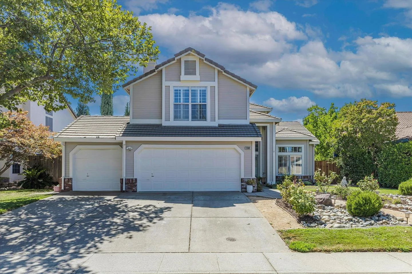 1304 Avenida Alvarado photo 1