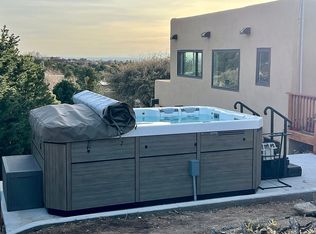 120 Live Oak Rd NE, Albuquerque, NM 87122