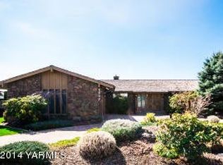 6002 Douglas Dr, Yakima, WA 98908