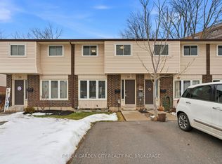 2 Weiden St #29, Saint Catharines, ON L2M 6W5