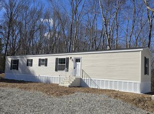 59-1 Kings Hwy, Gales Ferry, CT 06335