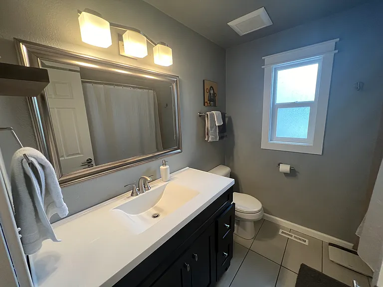 1670 E Melody St — Photo 14