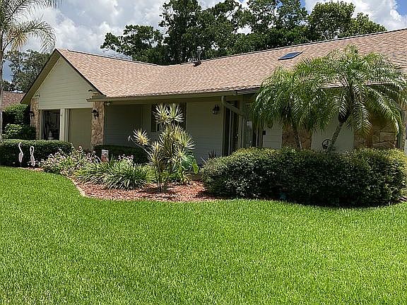 2nd image of 2685 Royal Oak Dr