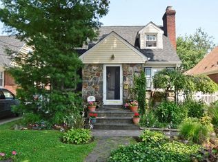 53 Fenimore St, Lynbrook, NY 11563