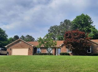 1815 Drake Ln, London, KY 40741