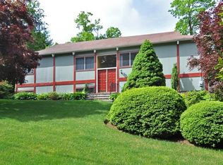 5 Stonycrest Rd, Rye, NY 10604