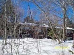 43 Summer St, Laconia, NH 03246