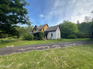 850 Chester Rd, Becket, MA 01223