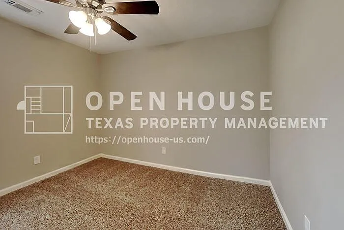 4935 Northfork Dr — Photo 15