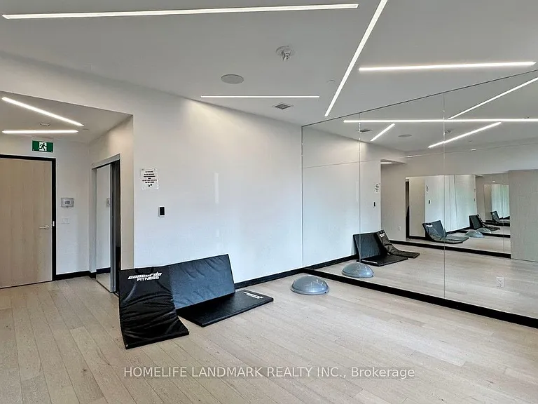 395 Bloor St E #2302 — Photo 39