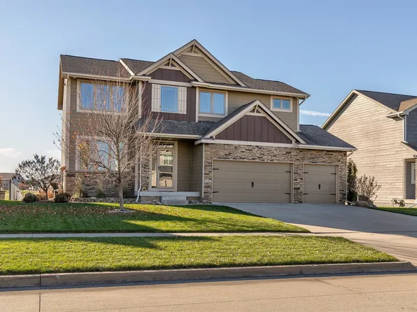 2107 NE 17th St, Ankeny, IA 50021