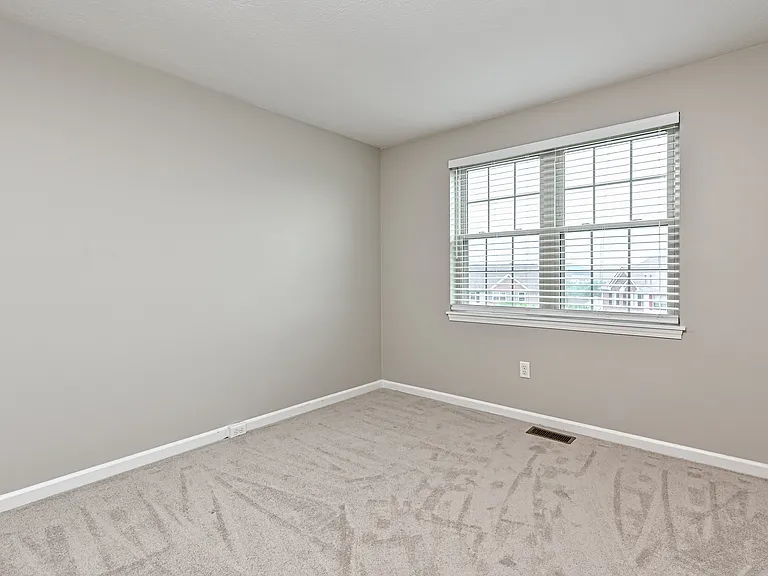 229 Hillvue Dr — Photo 15
