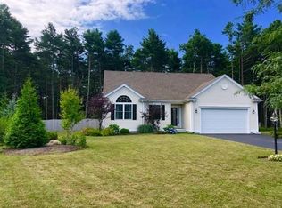 16 Cory Dr, Wareham, MA 02571