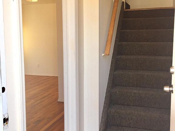 3rd image of 21943 143rd Ave #2