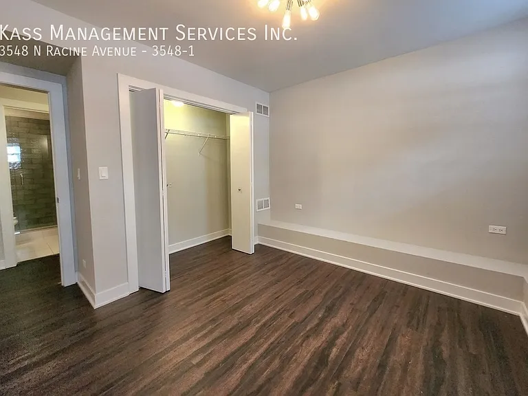 3548 N Racine Ave #1 — Photo 16