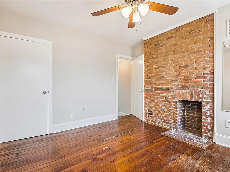 1253 William St — Photo 28