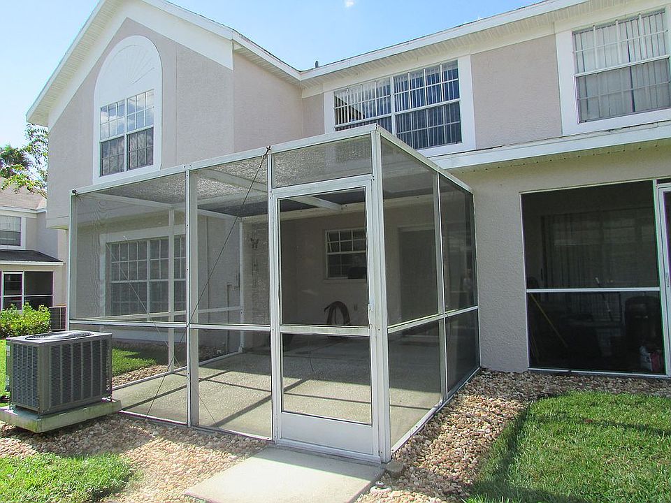 1st image of 712 Kensington Lake Cir