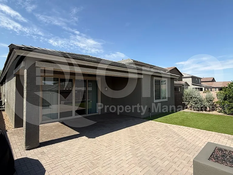 11929 E Ryscott Cir — Photo 20